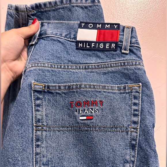 TOMMY HILFIGER VINTAGE JEANS🩵 - Picture 1 of 5